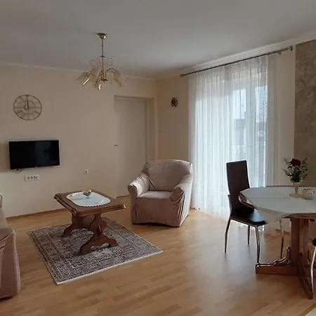 Apartmani Diva Malinska Exterior photo
